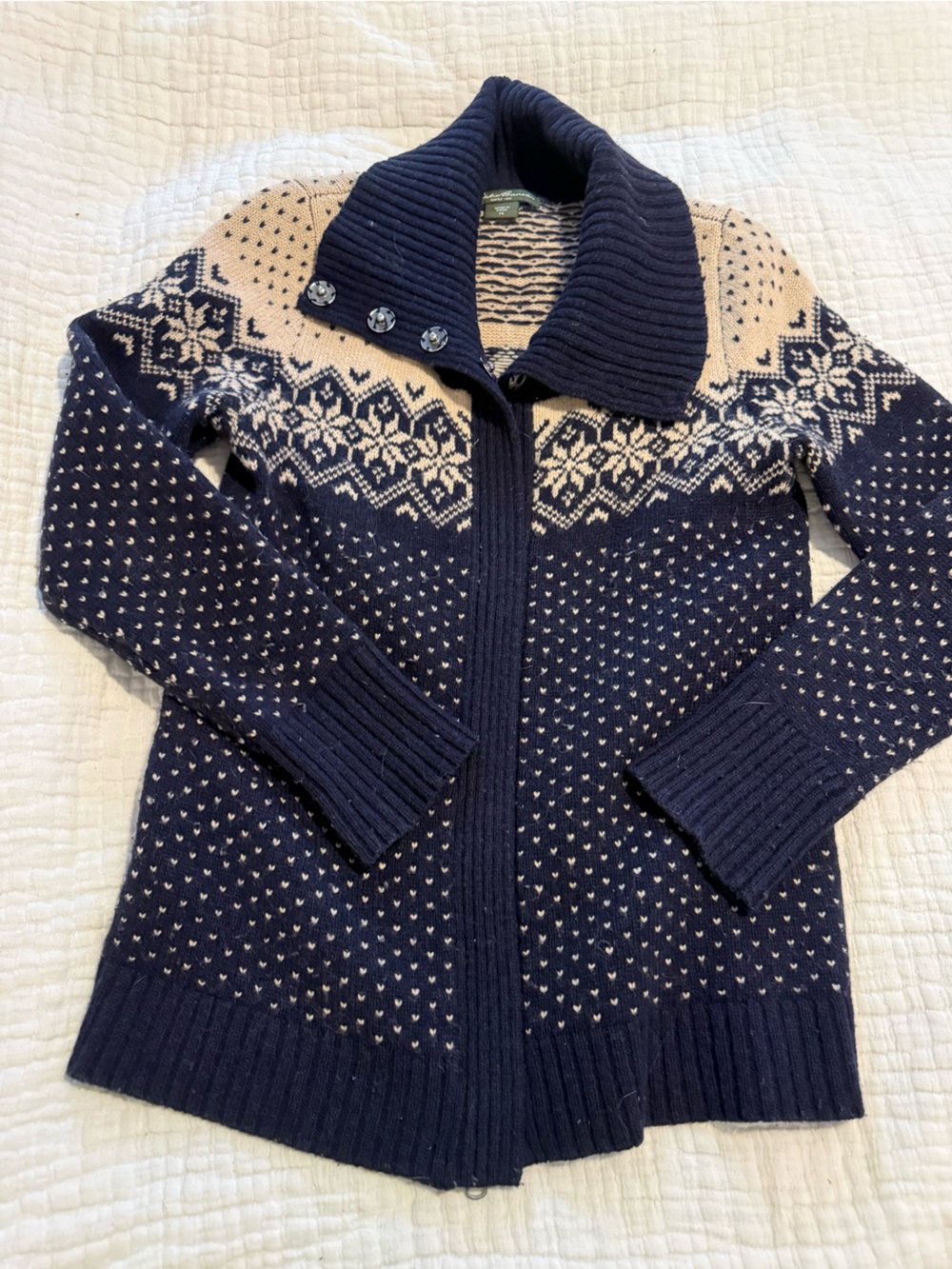 Eddie Bauer Navy and Cream Nordic Zip Sweater Wool EUC 1340